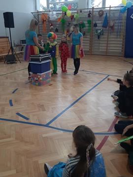 Bal karnawałowy klas I-III
